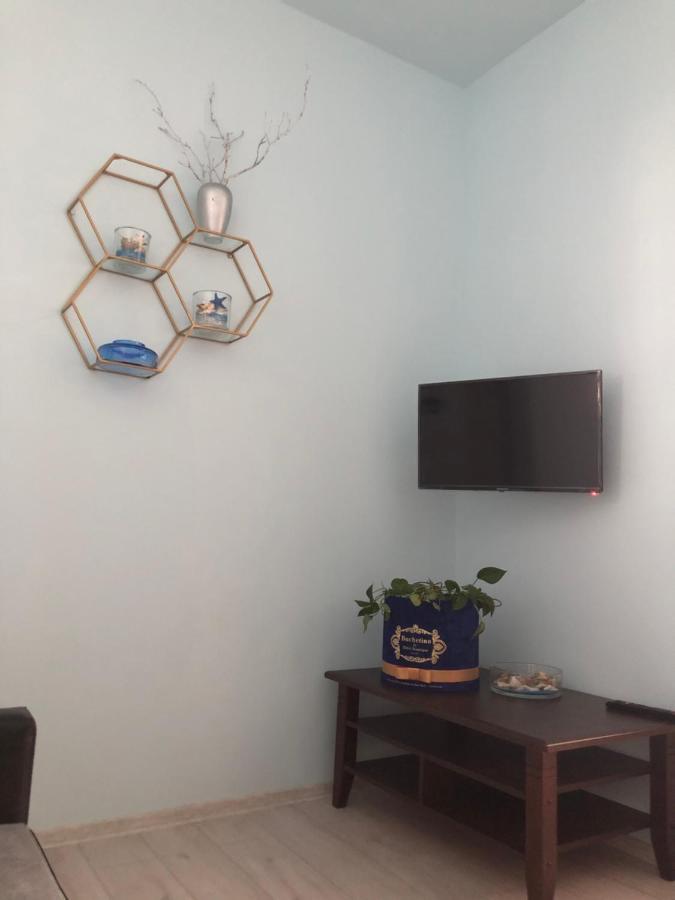 Weiss Old Town Ground Floor Apartment Sibiu Bagian luar foto